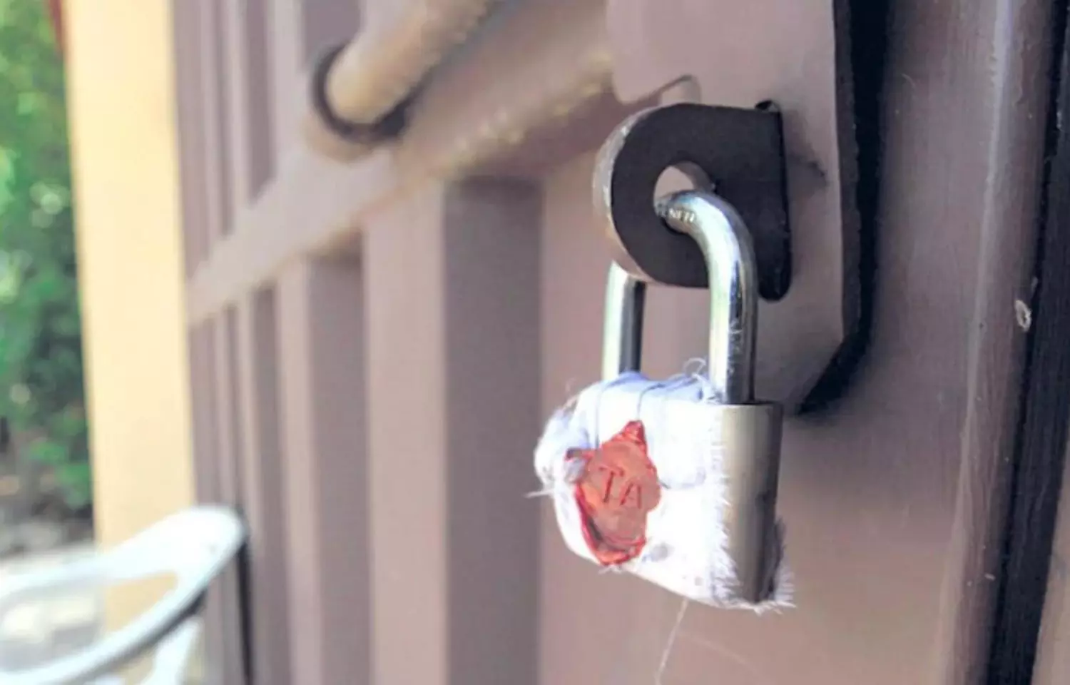 Read more about the article Illegal clinic sealed in Zirakpur after health dept raid