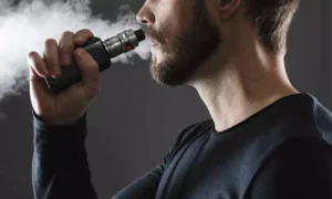 Read more about the article Vapes more effective for smoking cessation than nicotine gum and lozenges: Study