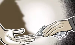 Read more about the article Gynaecologist faces bribery allegations at Shujalpur Govt Hospital