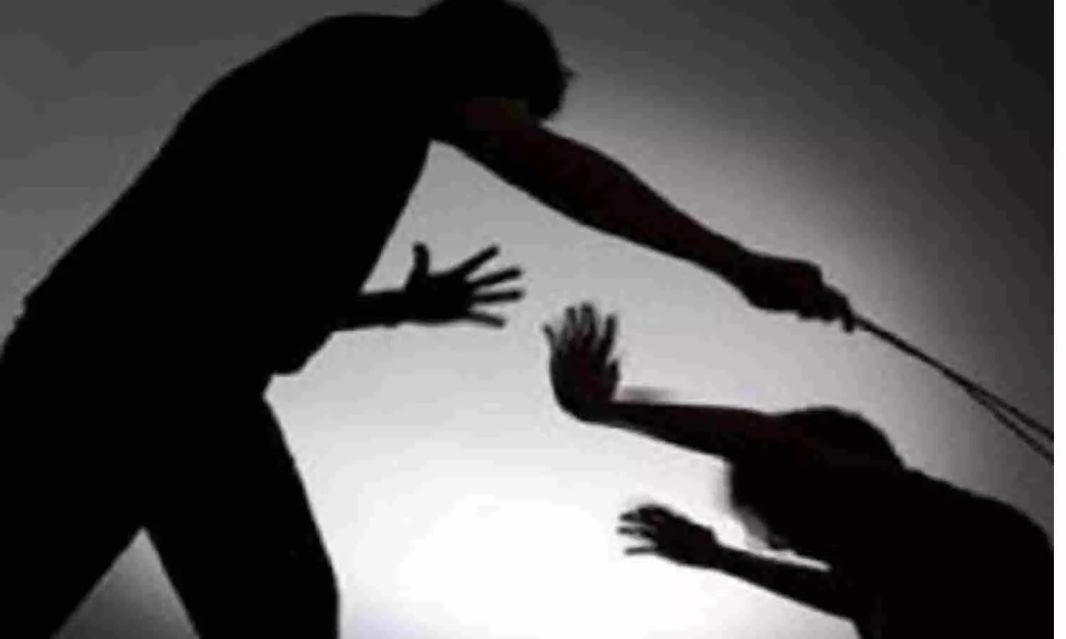 Read more about the article Pharma Price Row Turns Deadly in Kanpur: Student’s Stomach Slashed, Fingers Chopped, Intestines Tied