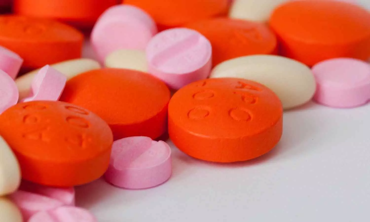 Read more about the article CDSCO Expert Panel Accepts Phase IV Safety Data for Eisai Pharma’s Lenvatinib Capsules