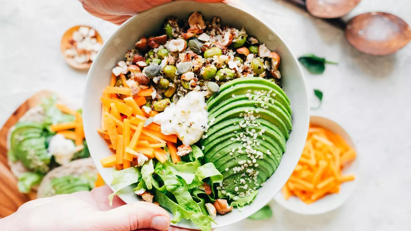 You are currently viewing Healthy Diets Linked to Lower Cognitive Decline Risk: JAMA