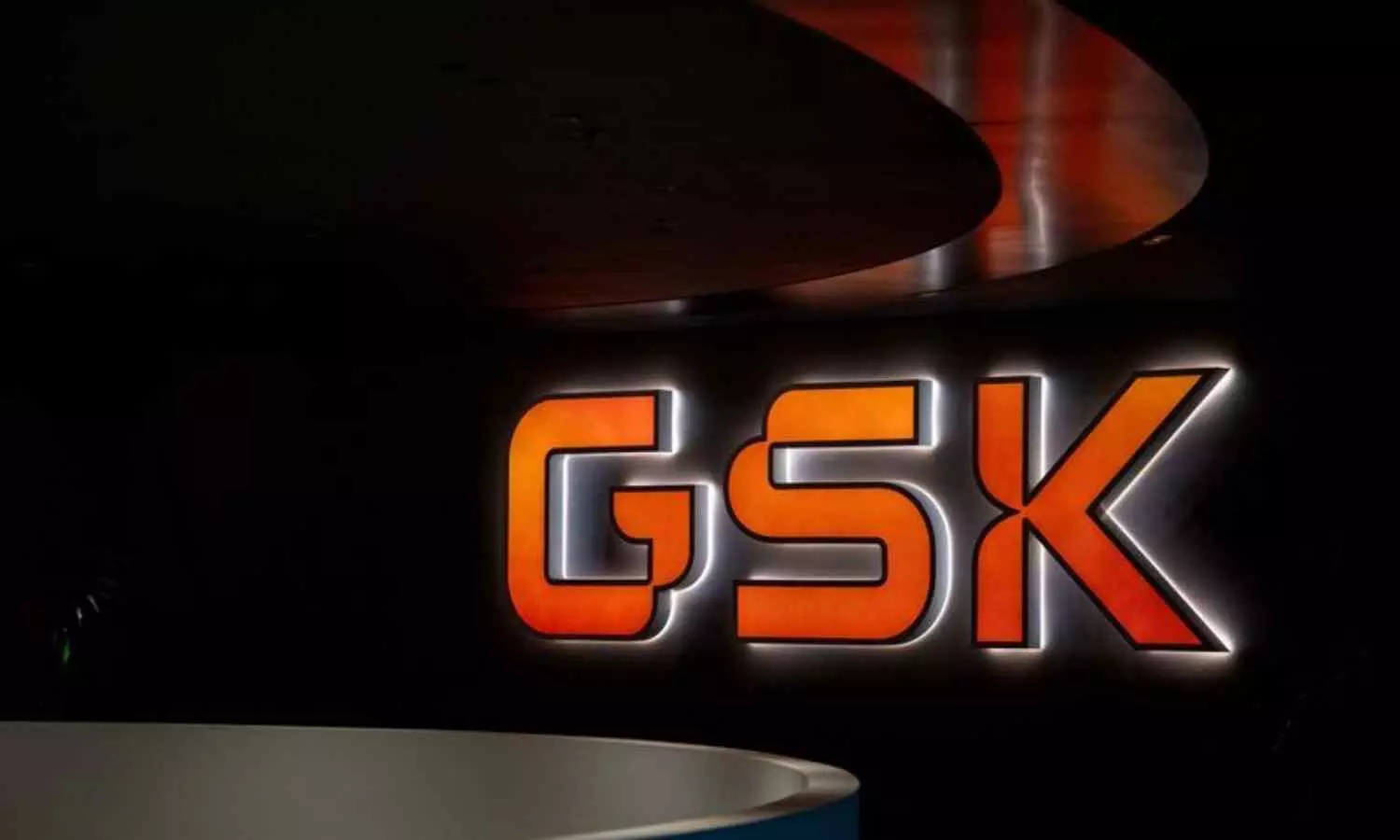 Read more about the article GSK Pharma CFO Juby Chandy Resigns, Moves to Asia Pacific Finance Head Role