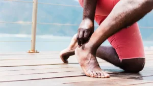 Read more about the article Both open and percutaneous techniques provide comparable functional outcomes in acute Achilles tendon rupture: study