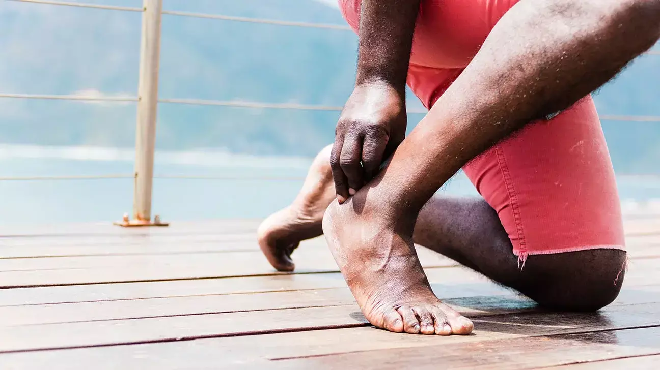 You are currently viewing Both open and percutaneous techniques provide comparable functional outcomes in acute Achilles tendon rupture: study