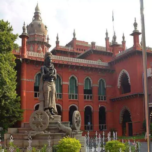 Madras HC allows doctors to Join Super Speciality Course, Finish Bond Terms Later