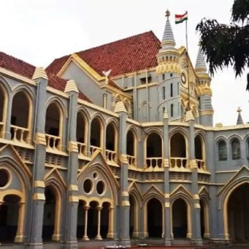 Rs 10 lakh processing fee for MBBS admissions: HC issues notices to state, medical college