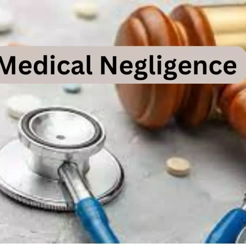 Emergency hysterectomy in Placenta praevia grade IV case: Consumer Court exonerates hospital, Gynaecologist, surgeon, anaesthetist