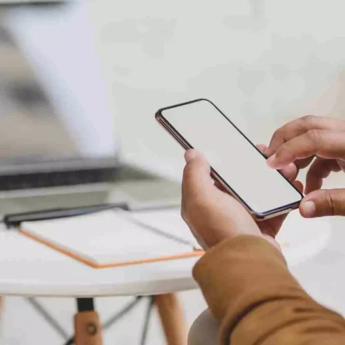 Self-Acupressure App Reduces Fatigue and Improves QoL in Ovarian Cancer: Study