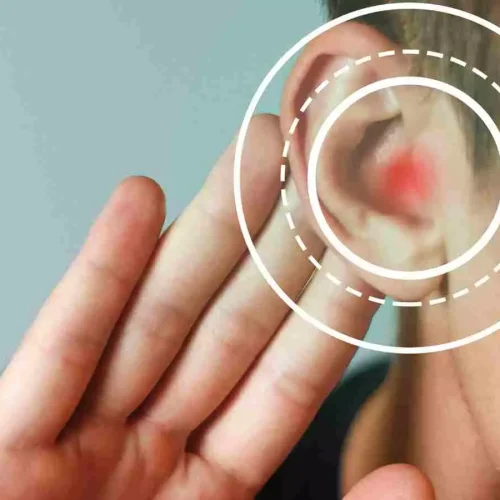 Hearing loss in middle age may accelerate cognitive decline: Study