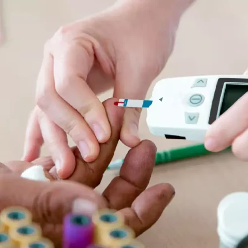 Stress Hyperglycemia Ratio Identified as Predictor of Early Mortality in Acute CV Disease: Study