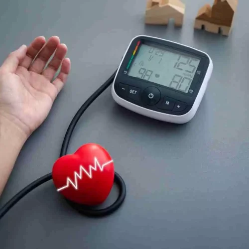 At-home blood pressure cuffs-and reminders to use them-key to blood pressure control: JAMA