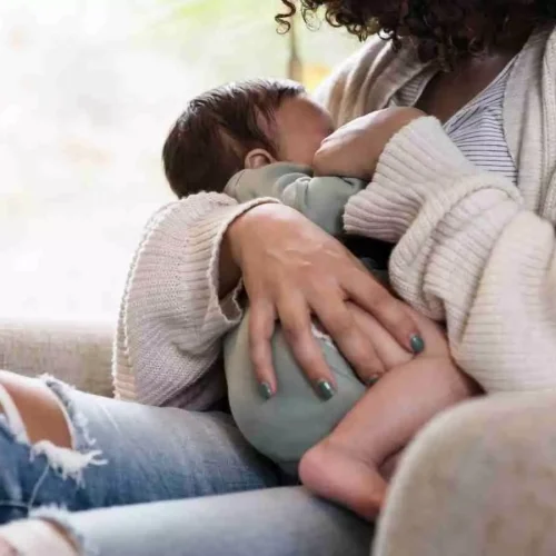 Strong evidence supports skin-to-skin contact after birth as standard care: Study