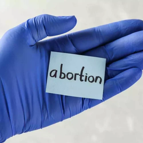 COVID-19 Infection Linked to Higher Miscarriage Risk in Early Pregnancy: Study