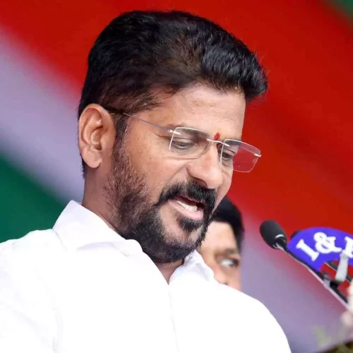 Pashamylaram Pharma blast kills 36; CM announces Rs 1 crore compensation