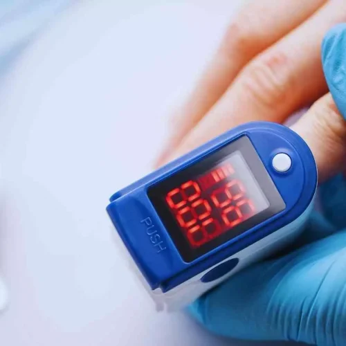 Home fingertip oxygen monitors less accurate for people with darker skin tones